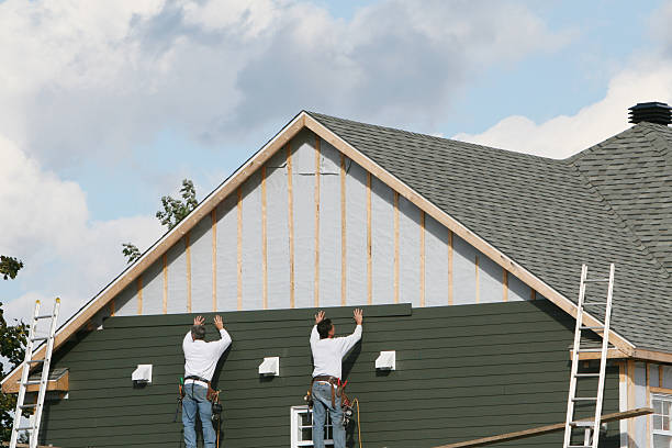 Professional Siding Contractor technician working in Marlboro, NY
